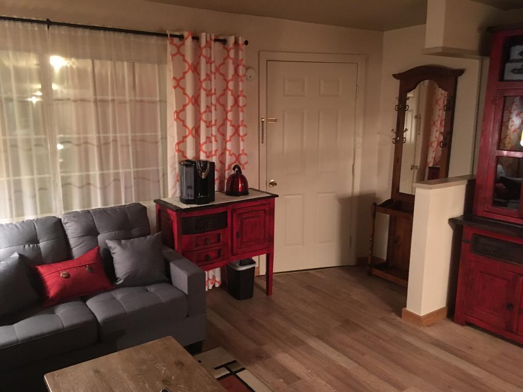 הולברוק Globetrotter Lodge מראה חיצוני תמונה