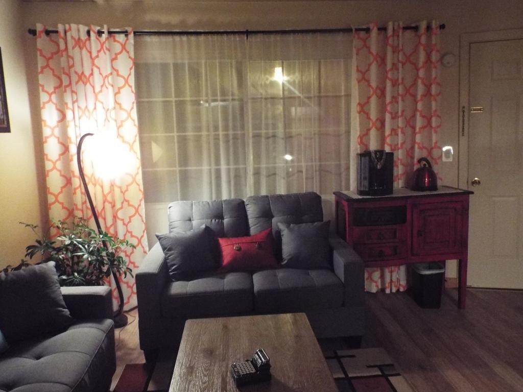 הולברוק Globetrotter Lodge מראה חיצוני תמונה